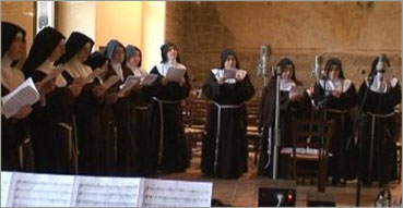 Intervista Monastero Santa Chiara di Camerino (MC). Nell'immagine: parte della comunità di monache